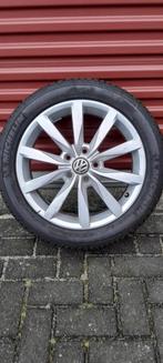 Losse Dijon velg Volkswagen  met band., Auto-onderdelen, Banden en Velgen, 205 mm, 17 inch, Banden en Velgen, Winterbanden