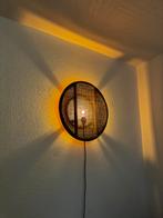 Wandlamp rotan Casa, Huis en Inrichting, Lampen | Wandlampen, Overige materialen, Rotan lamp gemaakt in Indonesië, Zo goed als nieuw