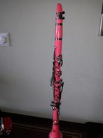 Roze Klarinet met Koffer en Rietjes - Speelklaar!, Bes-klarinet, Kunststof, Gebruikt, Ophalen of Verzenden