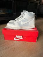 Nike Dunk High Summit White Pure Platinum, Wit, Nike, Ophalen of Verzenden, Sneakers of Gympen