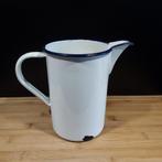 Emaille maatbeker 2 liter wit met blauwe rand, Antiek en Kunst, Antiek | Emaille, Ophalen of Verzenden