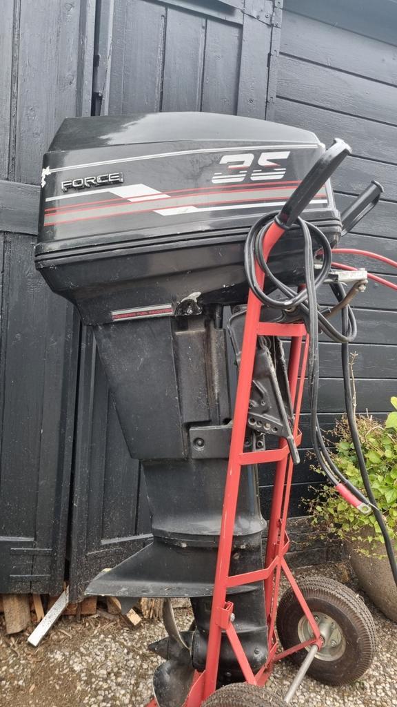 35 pk force buitenboordmotor, Watersport en Boten, Bootonderdelen, Gebruikt, Motor en Techniek, Zeilboot of Motorboot, Ophalen