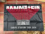 Vlag van de Rammstein tour 2024  ca 88x60 cm  nieuw, Vlag, Nieuw, Ophalen of Verzenden, Emmen