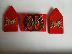 Kraagspiegels en baretembleem  : OClO, Verzamelen, Militaria | Algemeen, Ophalen of Verzenden, Landmacht, Nederland, Embleem of Badge