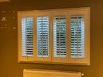 Shutters / blindering wit hout, Doe-het-zelf en Verbouw, Rolluiken, Ophalen, 100 tot 150 cm, Zo goed als nieuw, Wit