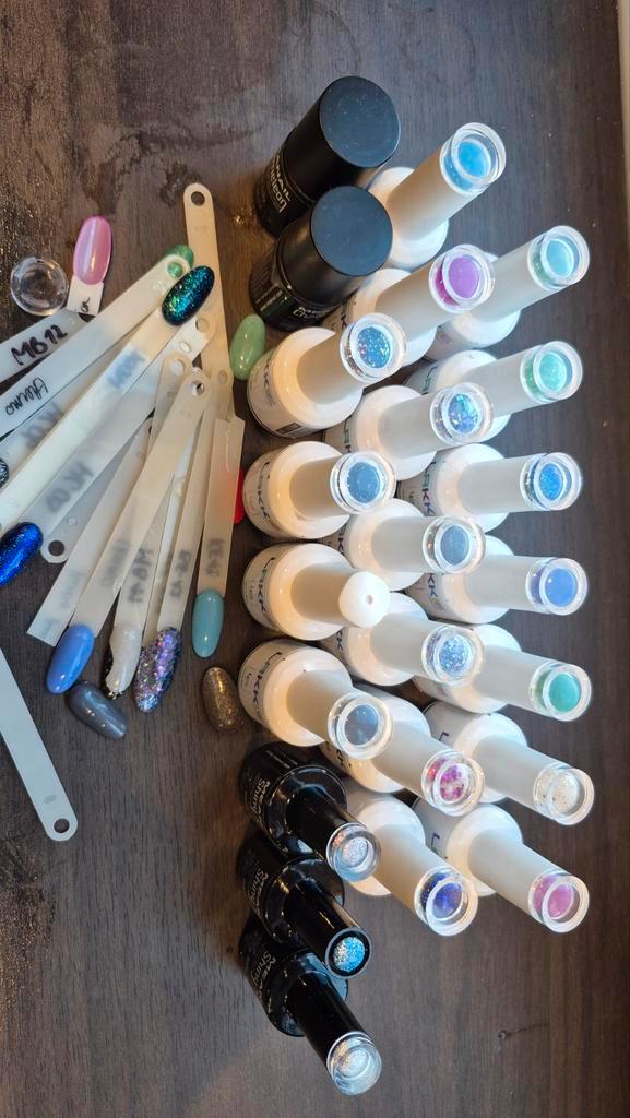 Lakkie Gellak Set - 18 stuks + 5 Meanail, Sieraden, Tassen en Uiterlijk, Uiterlijk | Cosmetica en Make-up, Nieuw, Make-up, Handen en Nagels