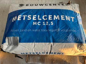 Metselcement 1 zak á 25 kg. NIEUW  beschikbaar voor biedingen