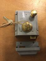 Oplegslot Lips, antiek, Doe-het-zelf en Verbouw, Hang- en Sluitwerk, Ophalen of Verzenden, Zo goed als nieuw, Slot