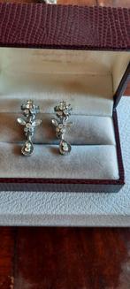 Vintage  oorbellen  met Swarovski kristal, aurora borealis., Ophalen of Verzenden, Zo goed als nieuw, Overige materialen, Met kristal