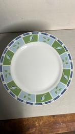 14 stuks Fine Porcelain borden met bloem motief, Ophalen of Verzenden, Porselein, Overige stijlen, Bord(en)