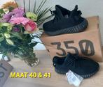 YEEZYS 350 V2, Kleding | Heren, Schoenen, Nieuw, Ophalen of Verzenden, Wit