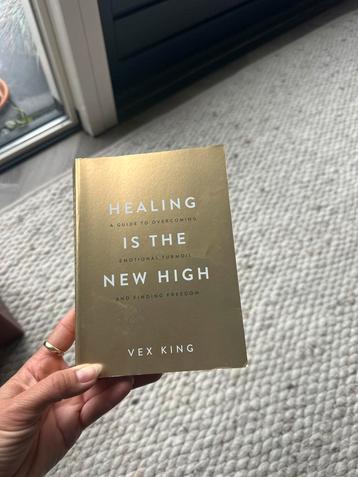 Healing is the New High - Vex King beschikbaar voor biedingen
