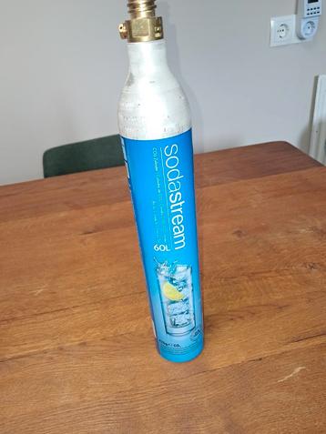 SodaStream Co2  cylinder (12 euro stariegeld ! ) beschikbaar voor biedingen