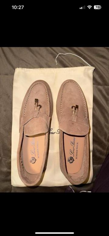 Loro piana maat 39 beschikbaar voor biedingen