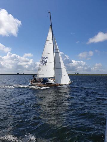 Hustler SJ32 snelle kajuit zeilboot,onderhoudsvrij kurkdek!! beschikbaar voor biedingen