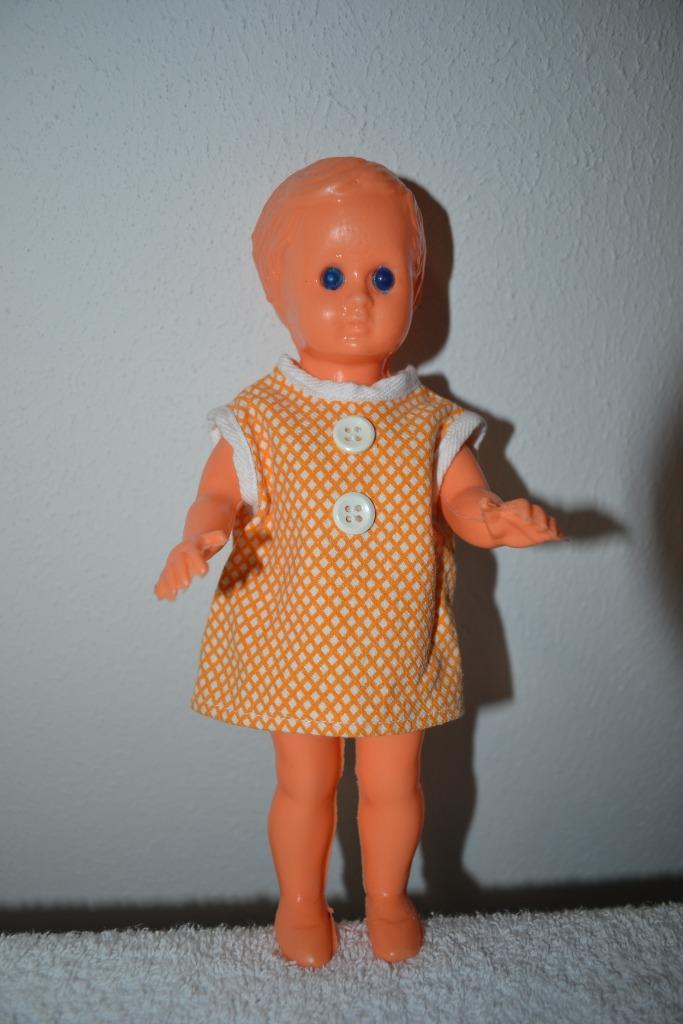 OPRUIMING: leuk oud tiener popje uit de jaren 1960, Verzamelen, Poppen, Zo goed als nieuw, Pop, Ophalen of Verzenden