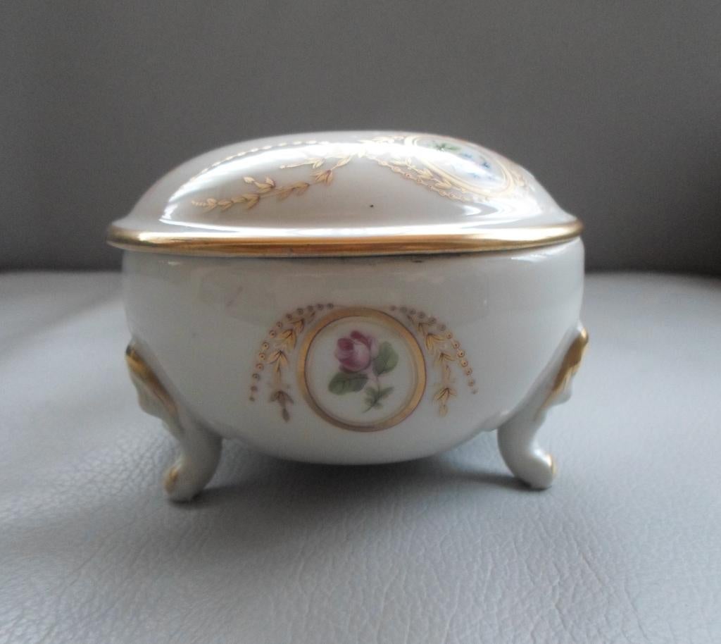 Limoges France Trinket Box Tripod, Ophalen of Verzenden
