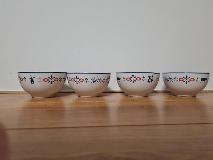 4 Hollandse Unox kommen, Huis en Inrichting, Keuken | Servies, Nieuw, Kom(men), Overige stijlen, Aardewerk, Ophalen of Verzenden