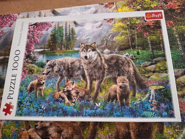 Trefl Puzzel 1000 stukjes - Wolven, Hobby en Vrije tijd, Denksport en Puzzels, Gebruikt, Legpuzzel, 500 t/m 1500 stukjes, Ophalen of Verzenden