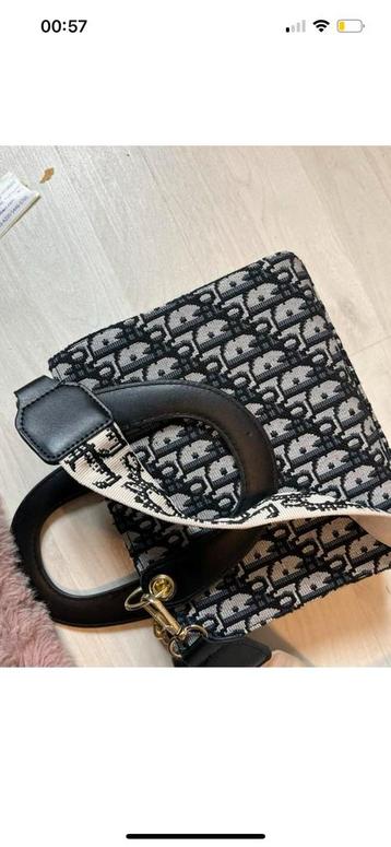 Goud blauwe handtas dames met logo look a like beschikbaar voor biedingen