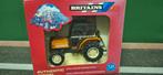 Renault 70 14 Britains, Hobby en Vrije tijd, Modelauto's | 1:32, Ophalen of Verzenden, Zo goed als nieuw, Tractor of Landbouw