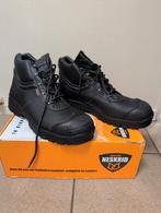 Neskrid Boruca S3 - Nieuw! Mt49, Dames, Schoenen, Nieuw, Ophalen of Verzenden