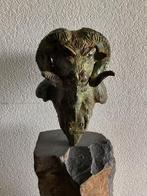 Mooi Ram -headed sphinx    Limited   Edition, Antiek en Kunst, Kunst | Beelden en Houtsnijwerken, Ophalen of Verzenden