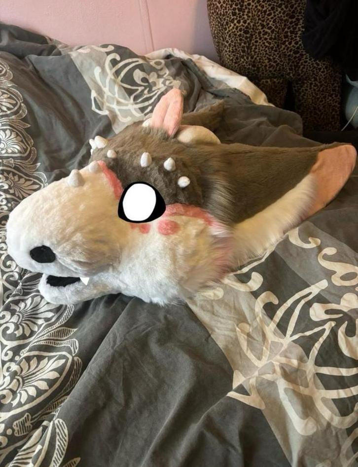 Fursuit Dutch angel dragon zsmw!, Hobby en Vrije tijd, Kostuums, Theaterbenodigdheden en LARP, Nieuw, Ophalen of Verzenden
