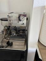 Espressomachine La Pavoni met bonenmaler, Witgoed en Apparatuur, Koffiezetapparaten, Gebruikt, 1 kopje, Afneembaar waterreservoir