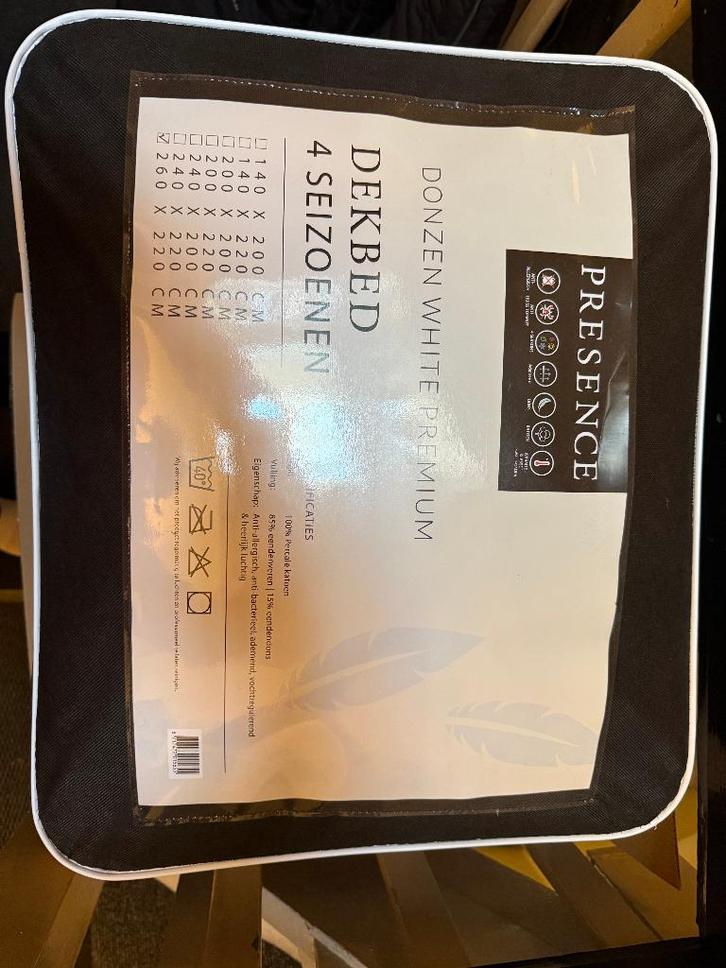 260x220 Dekbed Dons - 85% Eendenveren - 4 Seizoenen, Huis en Inrichting, Slaapkamer | Beddengoed, Nieuw, Deken of Dekbed, Tweepersoons