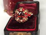 Vintage 9k gouden ring granaten cocktail maat 18 3/4, Sieraden, Tassen en Uiterlijk, Ringen, 18 tot 19, Ophalen of Verzenden, Zo goed als nieuw
