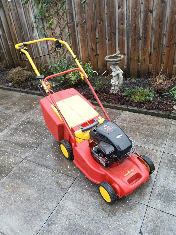 Grasmaaier, Duwmaaier benzine, WOLF Esprit 40, Tuin en Terras, Grasmaaiers, Gebruikt, Ophalen