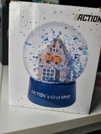 Action schudbol eerste winkel, Verzamelen, Ophalen, Zo goed als nieuw, Mens