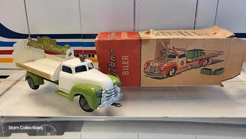 Tekno Denmark Dodge Delivery Truck Carlsberg Pilsner No. 743, Hobby en Vrije tijd, Modelauto's | 1:50, Gebruikt, Bus of Vrachtwagen