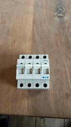 Eaton Installatieautomaat Plsm-B50/3N-MW B 50A, Doe-het-zelf en Verbouw, Elektra en Kabels, Ophalen of Verzenden, Gebruikt, Overige typen