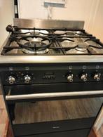 Gasfornuis smeg, Witgoed en Apparatuur, Fornuizen, Ophalen, 4 kookzones, Zo goed als nieuw, Gas