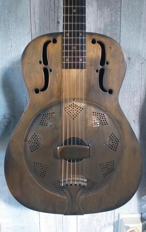 Dean heirloom brass dobro resonator, Muziek en Instrumenten, Snaarinstrumenten | Gitaren | Akoestisch, Zo goed als nieuw, Resonator- of Dobrogitaar