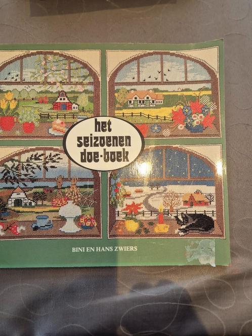 Het seizoenen doe-boek, Hobby en Vrije tijd, Borduren en Borduurmachines, Zo goed als nieuw, Overige typen, Handborduren, Ophalen of Verzenden