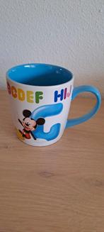 Disney letter G mok, Verzamelen, Disney, Ophalen of Verzenden, Mickey Mouse, Zo goed als nieuw, Servies