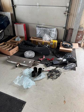 Audi A3 8Y en 8V onderdelen zie foto’s beschikbaar voor biedingen