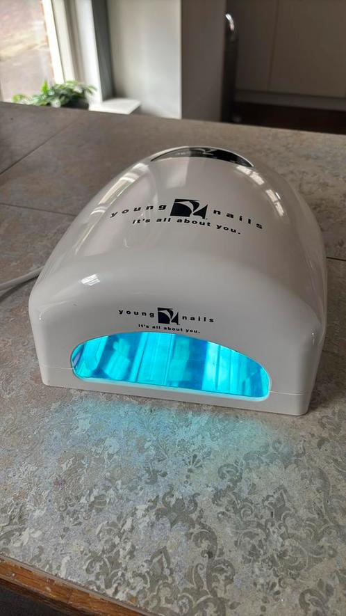 Young Nails professionele 36W UV Gel light lamp, Sieraden, Tassen en Uiterlijk, Uiterlijk | Cosmetica en Make-up, Gebruikt, Toebehoren