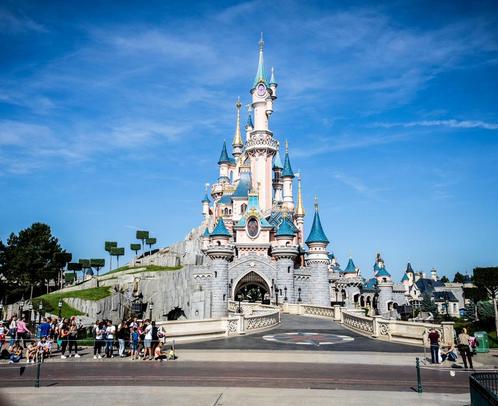 Disneyland Paris Voucher - Hotel + Tickets voor 2 personen, Tickets en Kaartjes, Recreatie | Pretparken en Attractieparken, Twee personen