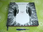 The naked eye project - More than meets the eye, Boeken, Ophalen of Verzenden, Nieuw