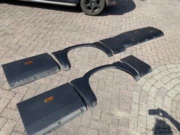 Iveco Daily '20 sierlijs sierstrip stootlijst plastic beschikbaar voor biedingen