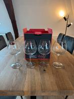 Riedel Vivant Kristal Pinot Noir Wijnglazen - Set van 4, Glas of Glazen, Nieuw, Ophalen of Verzenden, Glas