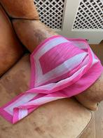 Roze/Witte Geplooide Sjaal, Ophalen of Verzenden, Zo goed als nieuw, One size fits all