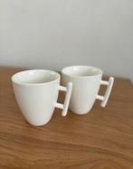 4 witte porseleinen kopjes, Huis en Inrichting, Keuken | Servies, Ophalen, Zo goed als nieuw, Effen, Kop(pen) en/of Schotel(s)