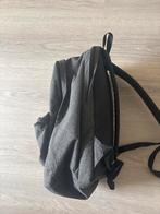 Grijze Rugtas - Zo Goed Als Nieuw, Sieraden, Tassen en Uiterlijk, Tassen | Rugtassen, Overige merken, 25 tot 40 cm, Ophalen of Verzenden