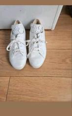 Mooie Michael Kors schoenen, Kleding | Dames, Schoenen, Michael Kors, Wit, Ophalen of Verzenden, Sneakers of Gympen