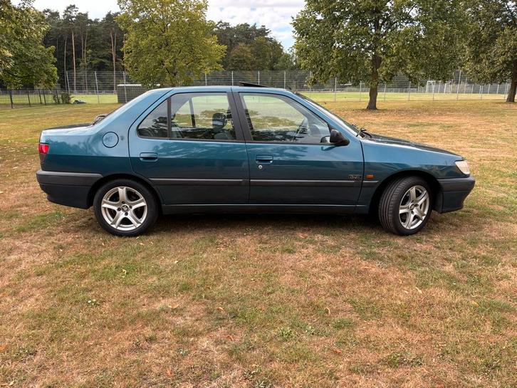 Peugeot 306 2.0 ST Comfort Sedan 1995 Blauw - bleugenesis, Auto's, Peugeot, Particulier, Airconditioning, Centrale vergrendeling